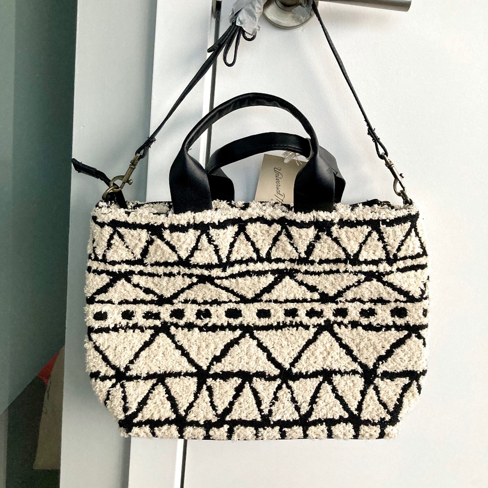 Soft, fluffy and Scandinavian inspired handbag - NWT